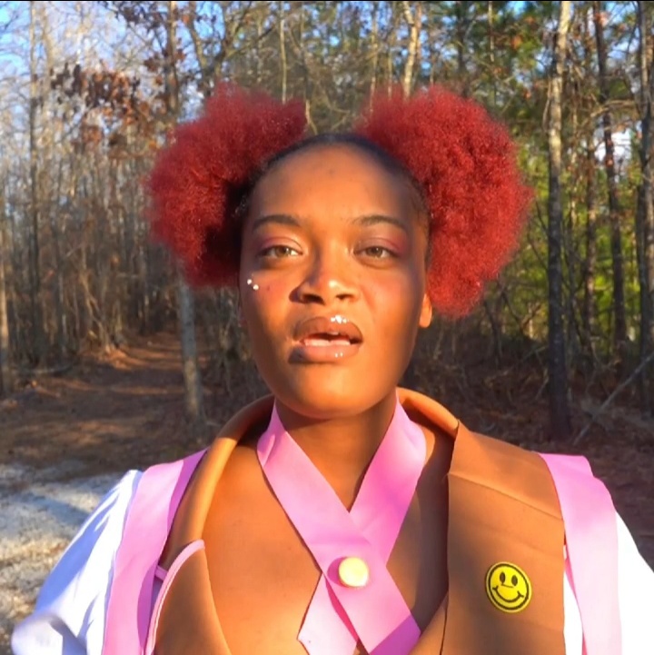 Halloween guy got her fucked in the bush